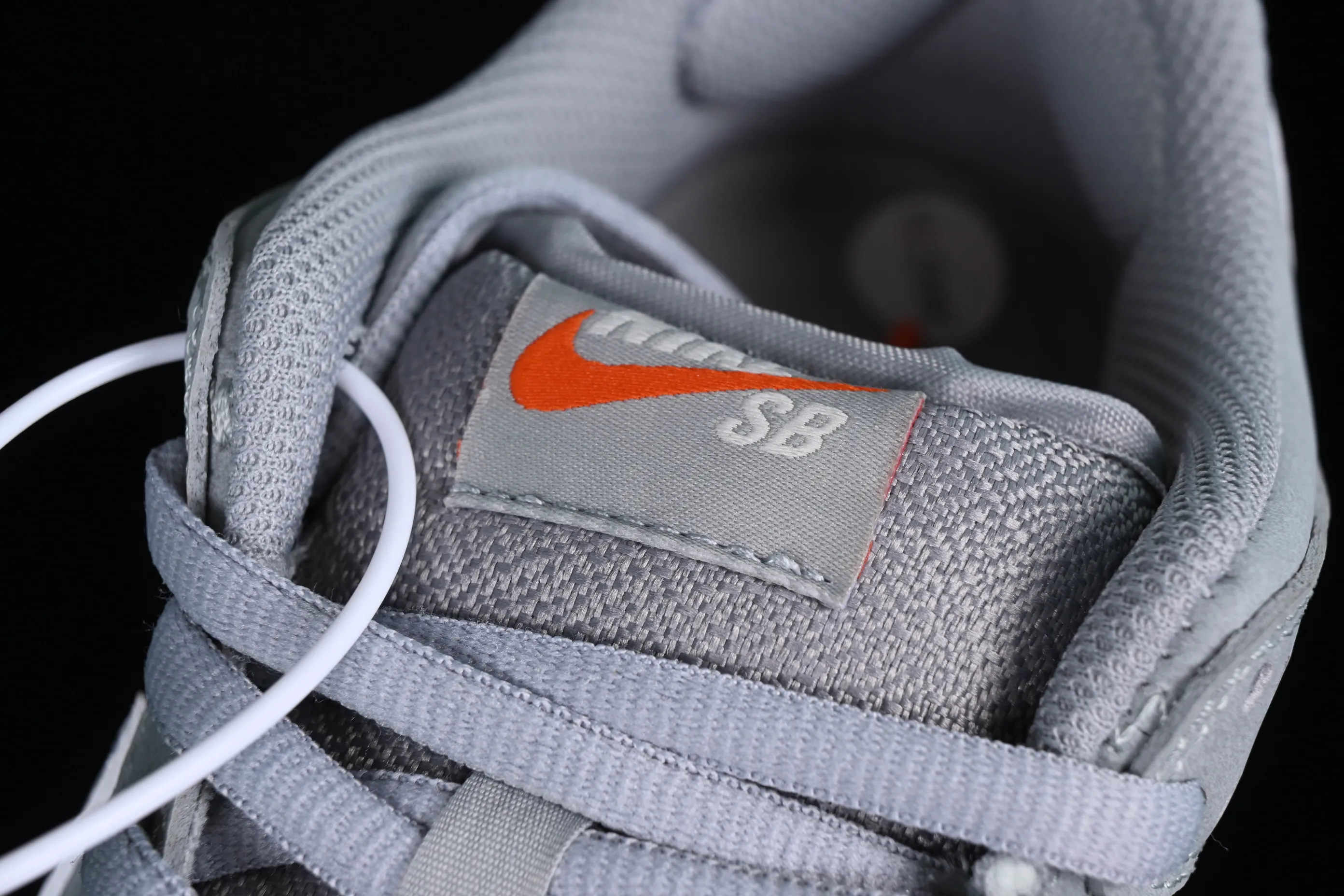 All Categories Nk SB Dunk Series Nk SB Dunk Low Low-top sneakers Cost-effective version Nk SB Dunk Low "Grey Gum" gray raw rubber SB low-top casual sneakers DV5464-001